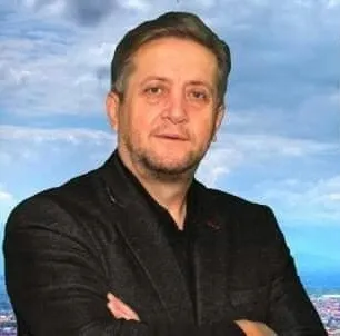 Belediye Başkanı ve Belediye Meclis Üyelerinin Görevleri Nelerdir?